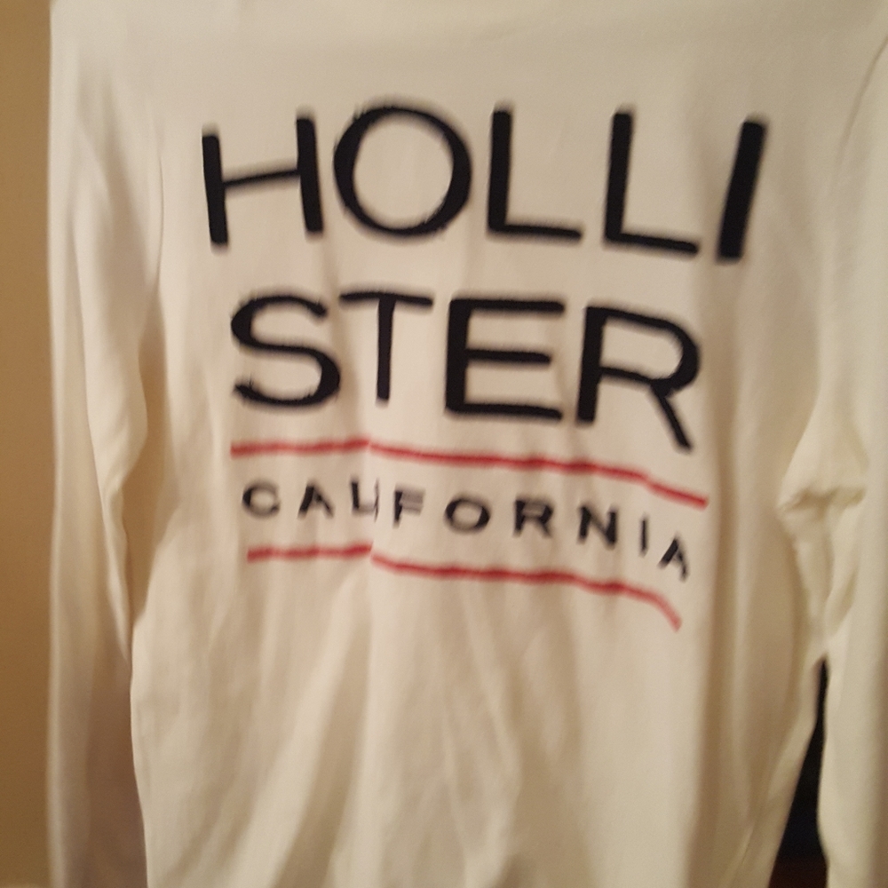 Hollister long sleeve t shirt